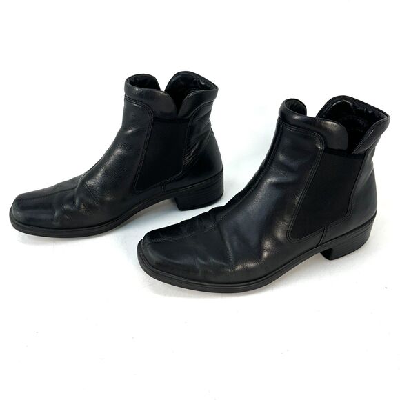 Ecco Shoes - Ecco Light Black Leather Slip On Ankle Boots Size EU 40 / US 9.5 Chelsea Healed